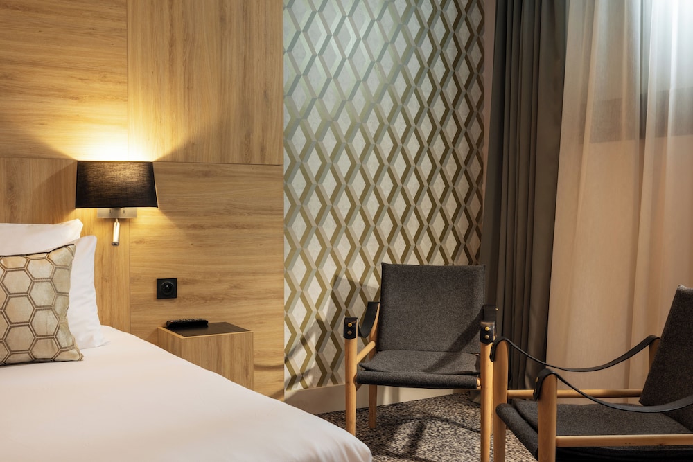 Hotel Paris Bastille — Hotel rooms in Paris, Ile-de-France