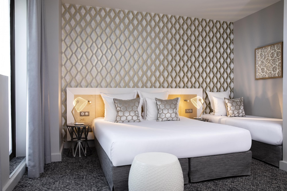 Hotel Paris Bastille — Hotel rooms in Paris, Ile-de-France