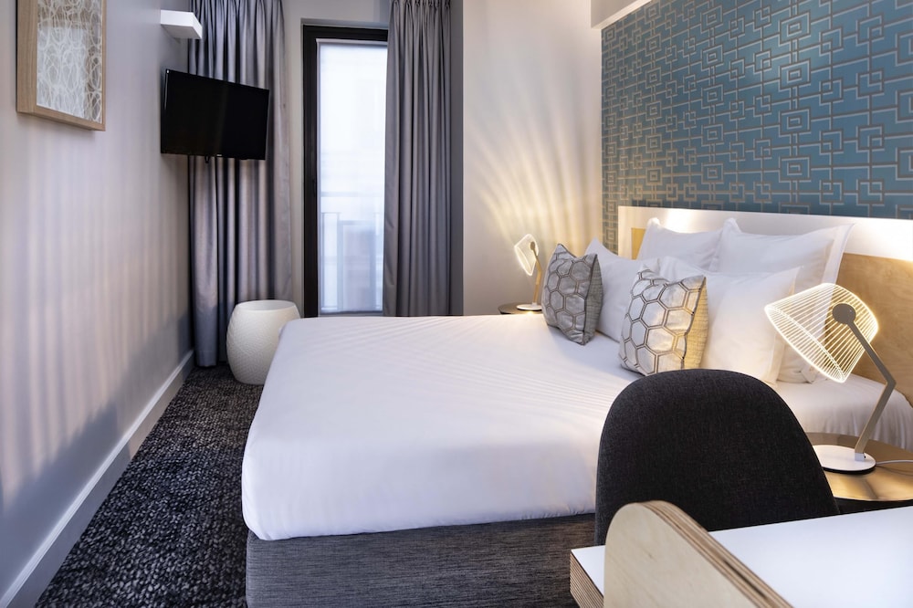 Hotel Paris Bastille — Hotel rooms in Paris, Ile-de-France