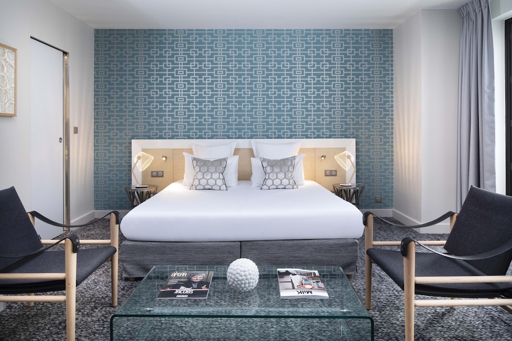Hotel Paris Bastille — Hotel rooms in Paris, Ile-de-France