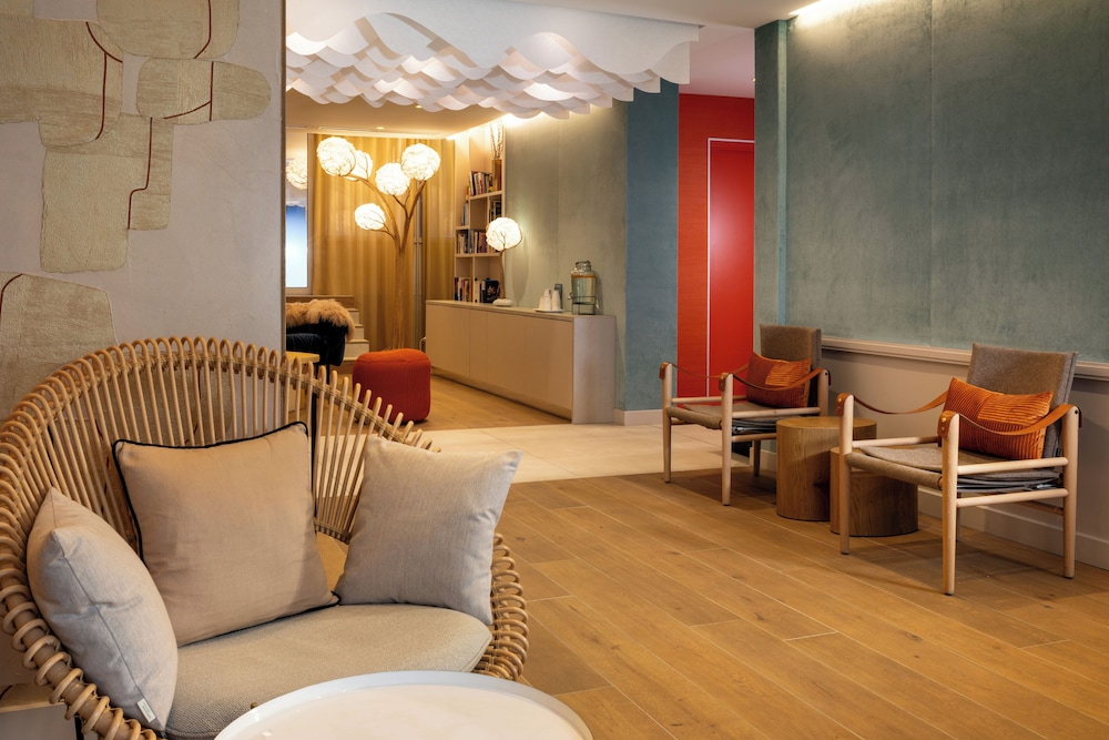 Hotel Paris Bastille — Hotel building in Paris, Ile-de-France