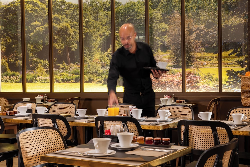 Hotel Paris Bastille — Restaurant & bars in Paris, Ile-de-France