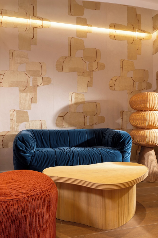 Hotel Paris Bastille — Hotel rooms in Paris, Ile-de-France