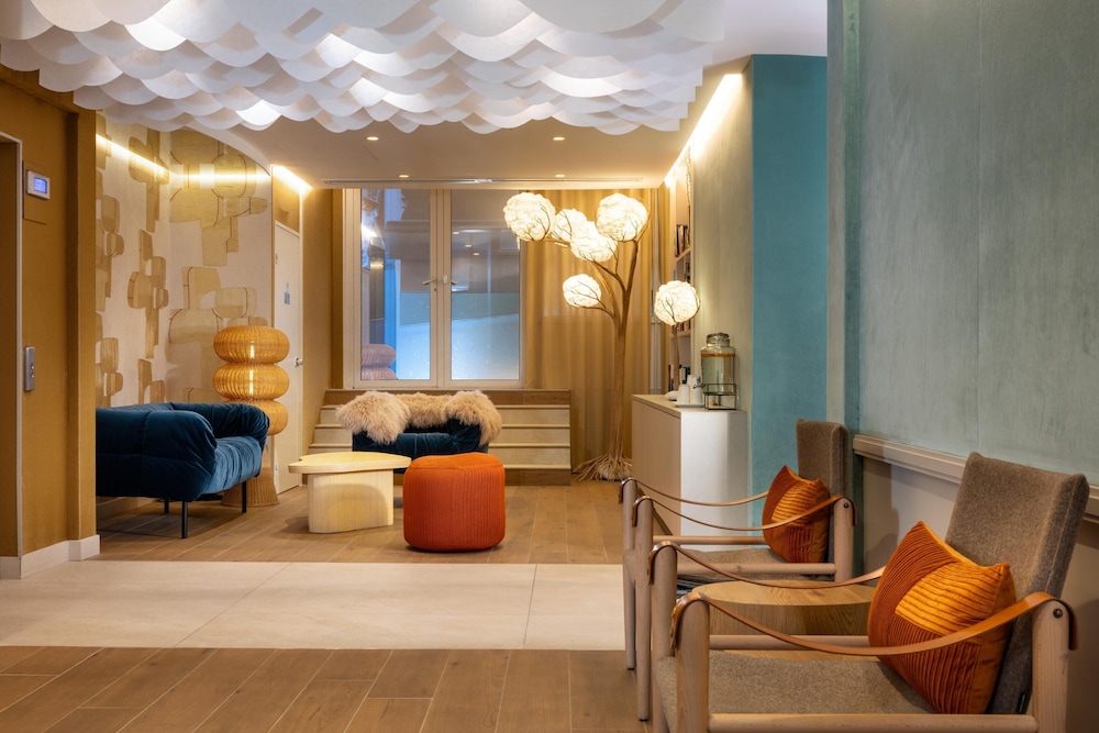 Hotel Paris Bastille — Spa in Paris, Ile-de-France