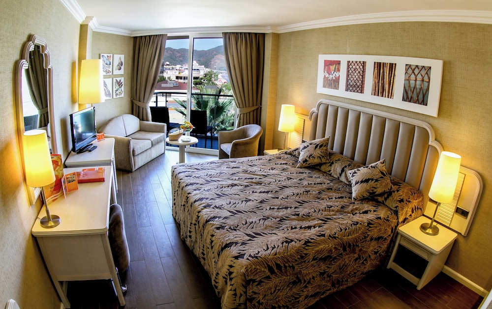 Elegance Hotels International — Hotel rooms in Marmaris, Mugla