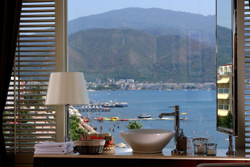 Elegance Hotels International — Hotel rooms in Marmaris, Mugla