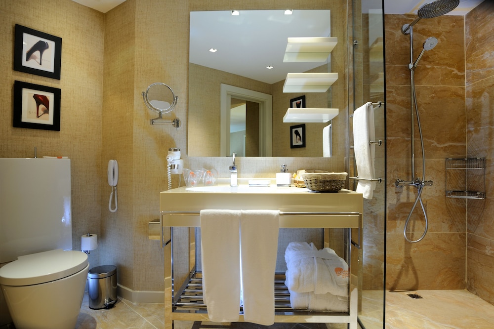 Elegance Hotels International — Hotel rooms in Marmaris, Mugla