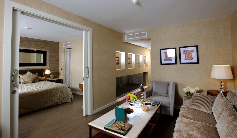 Elegance Hotels International — Hotel rooms in Marmaris, Mugla
