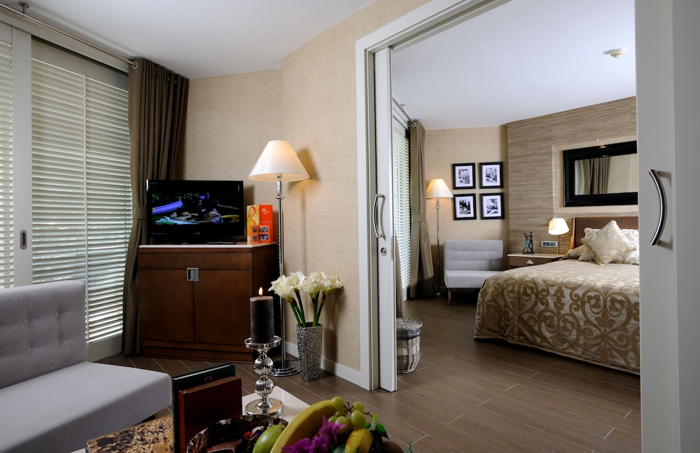 Elegance Hotels International — Hotel rooms in Marmaris, Mugla