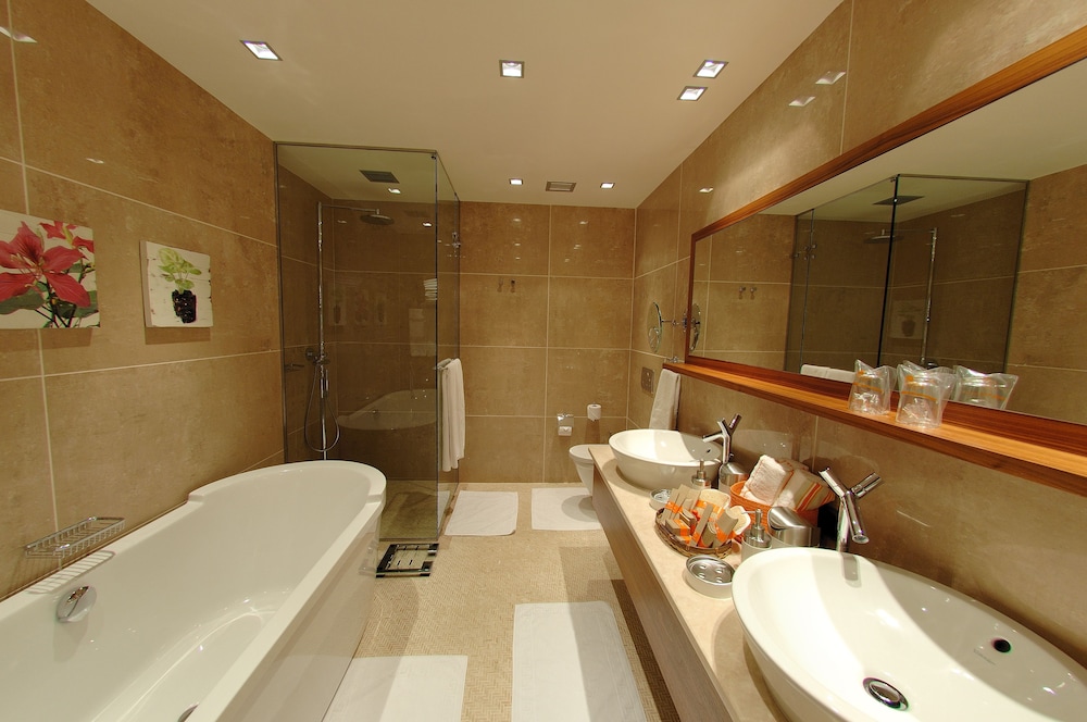 Elegance Hotels International — Hotel rooms in Marmaris, Mugla