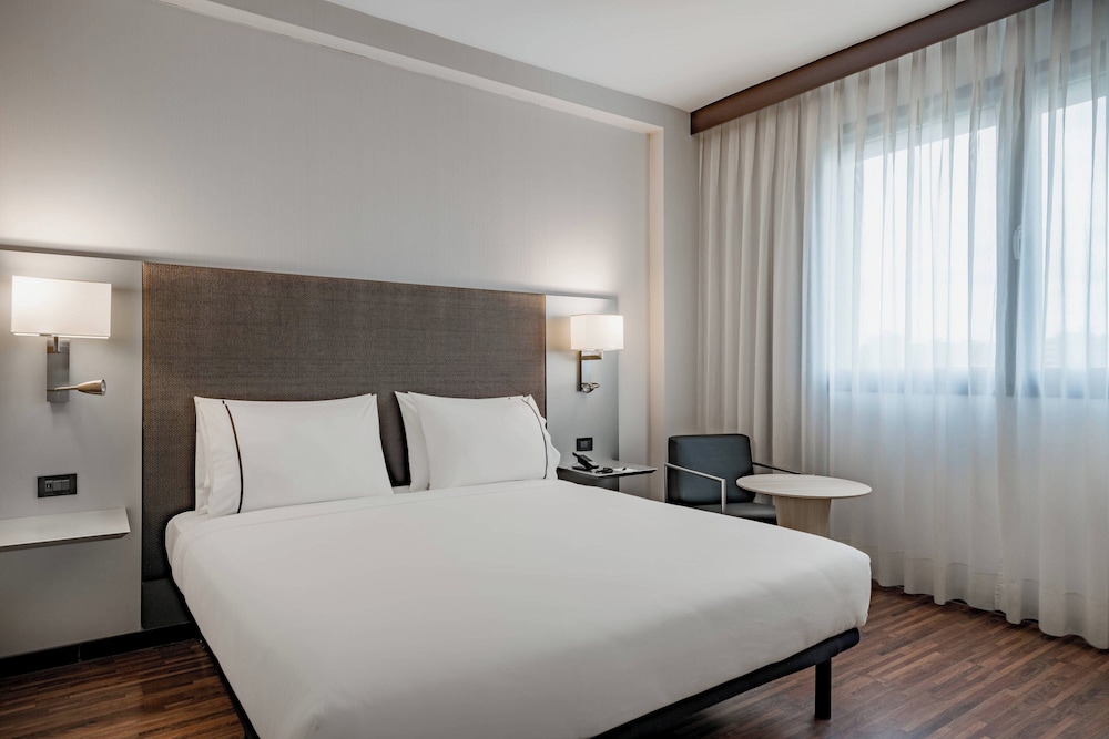 AC Hotel by Marriott Bologna - zdjęcie 3
