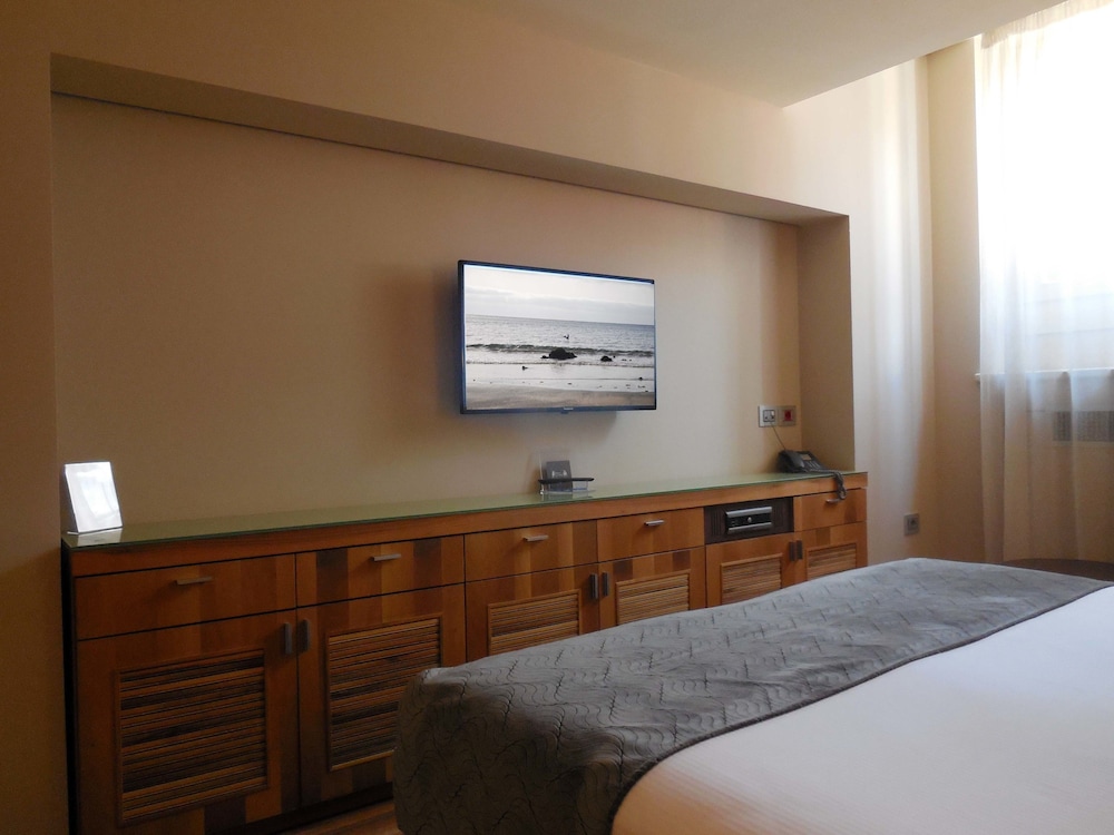 Palazzo Ai Capitani — Hotel rooms in Peschiera del Garda, Veneto