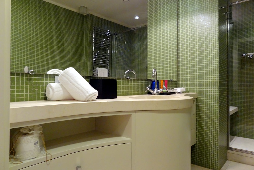 Palazzo Ai Capitani — Hotel rooms in Peschiera del Garda, Veneto