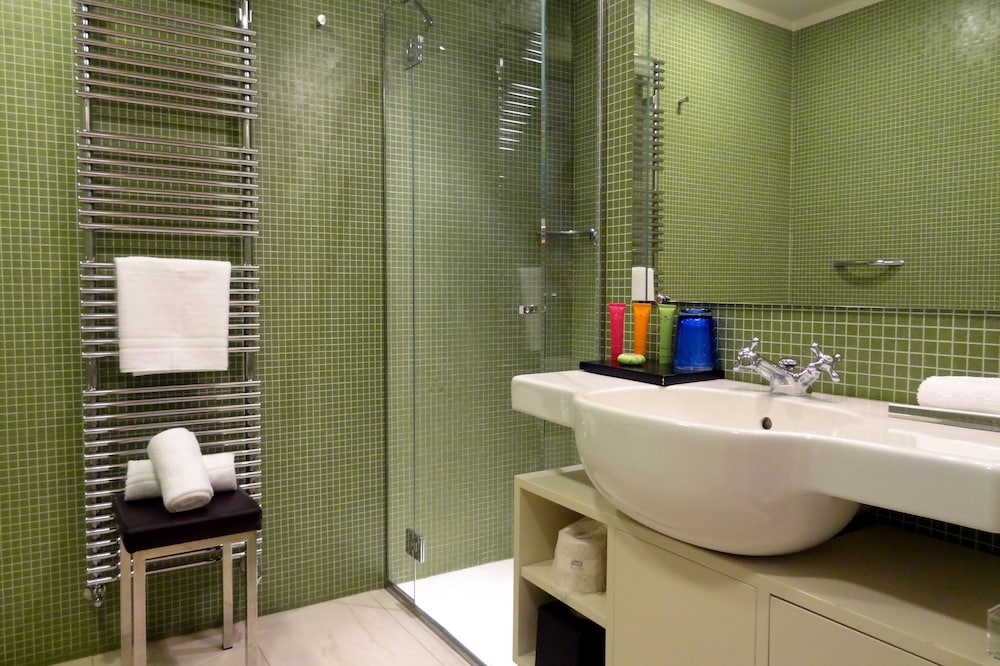 Palazzo Ai Capitani — Hotel rooms in Peschiera del Garda, Veneto