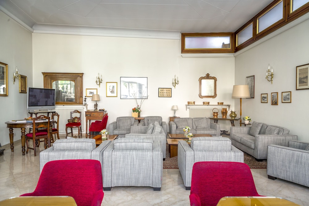 Albergo Ristorante Tre Re — Hotel rooms in Como, Lombardy