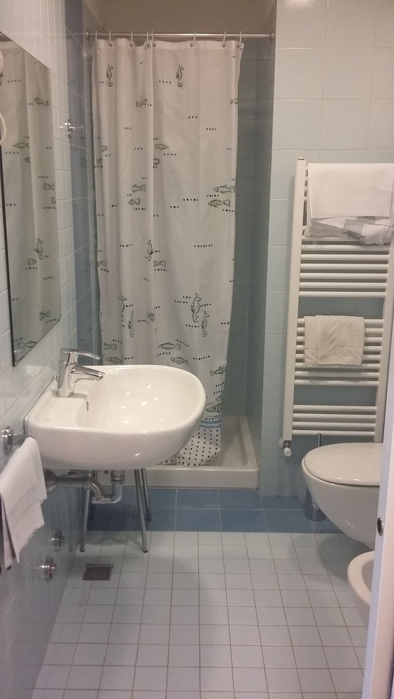 Albergo Ristorante Tre Re — Hotel rooms in Como, Lombardy