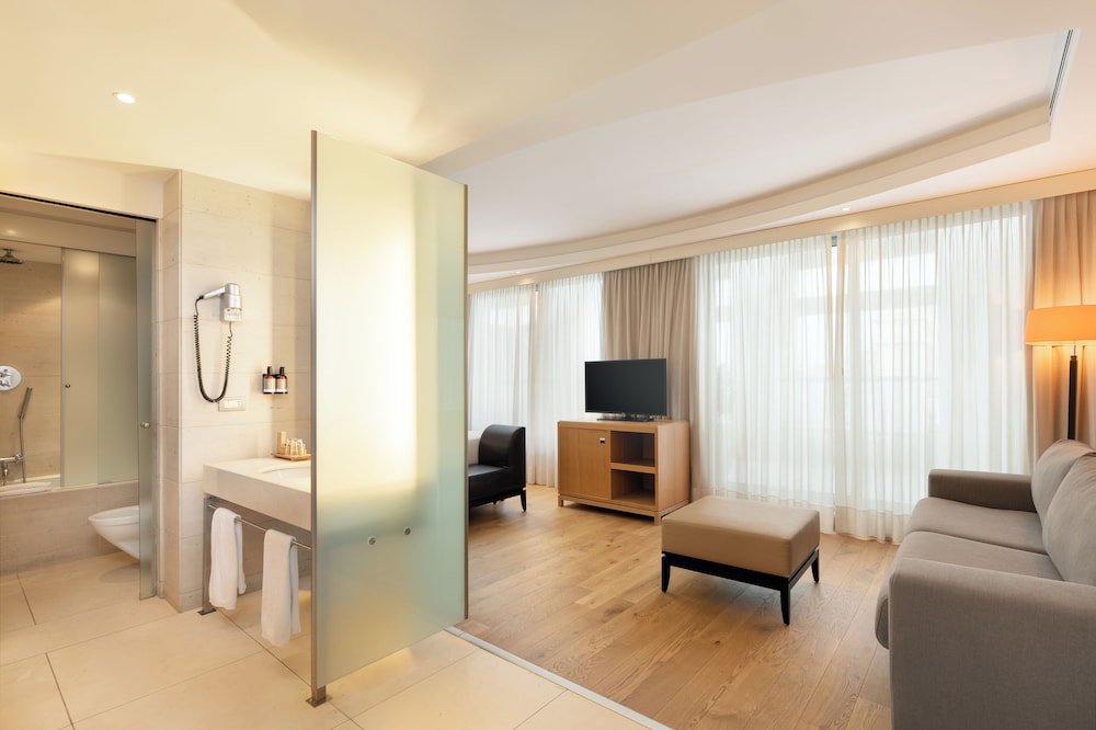 Precise House Mantegna Roma — Hotel rooms in Rome, Lazio