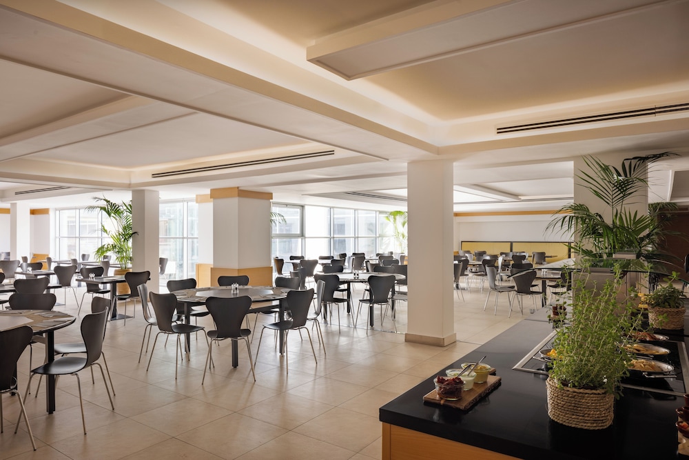 Precise House Mantegna Roma — Restaurant & bars in Rome, Lazio