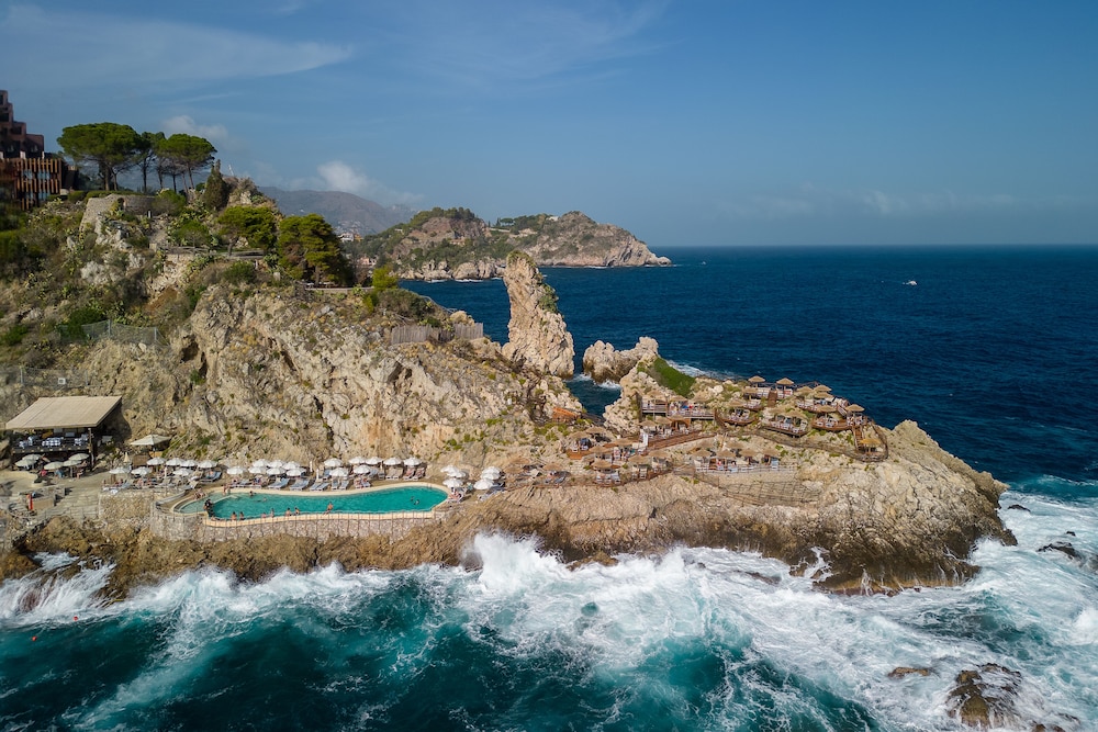 UNA Hotels Capotaormina — Swimming pool in Taormina, Sicily