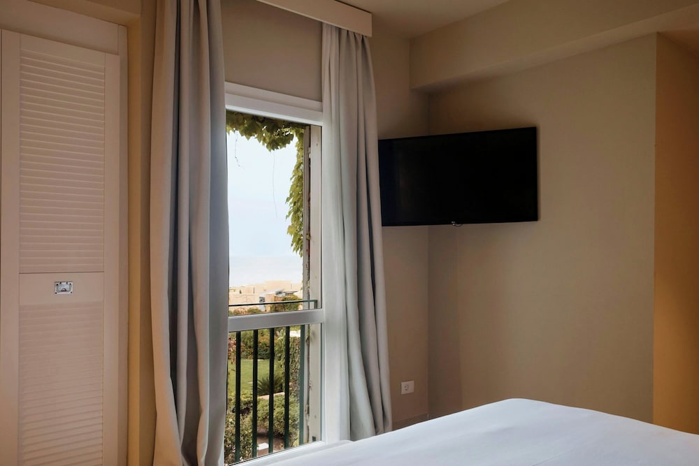 Mangia's Brucoli, Sicily, Autograph Collection — Hotel rooms in Augusta, Sicily