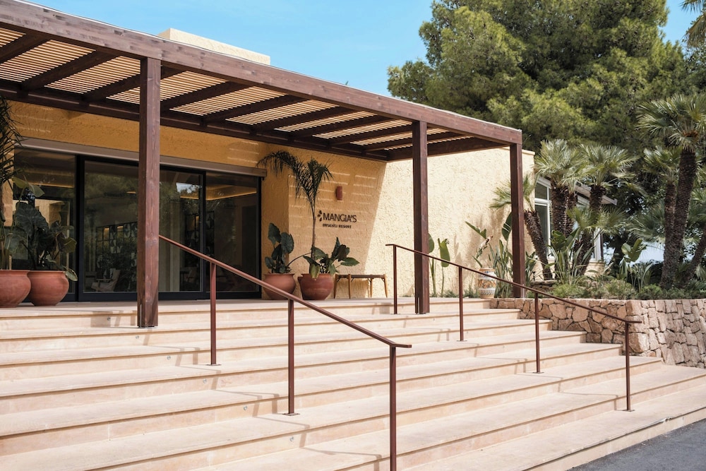 Mangia's Brucoli, Sicily, Autograph Collection — Hotel building in Augusta, Sicily