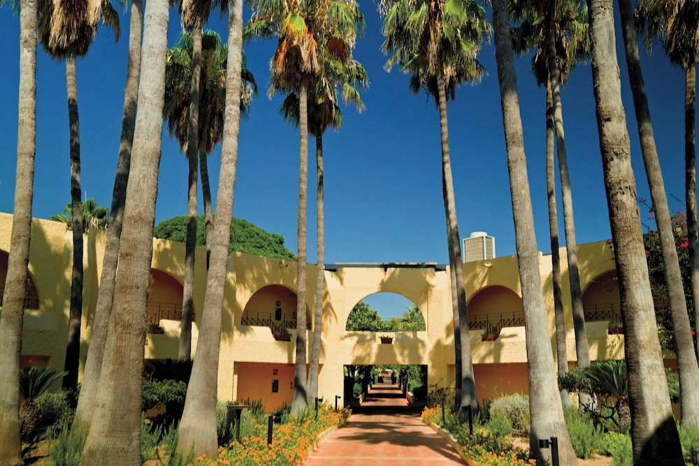 Mangia's Brucoli, Sicily, Autograph Collection — Hotel building in Augusta, Sicily