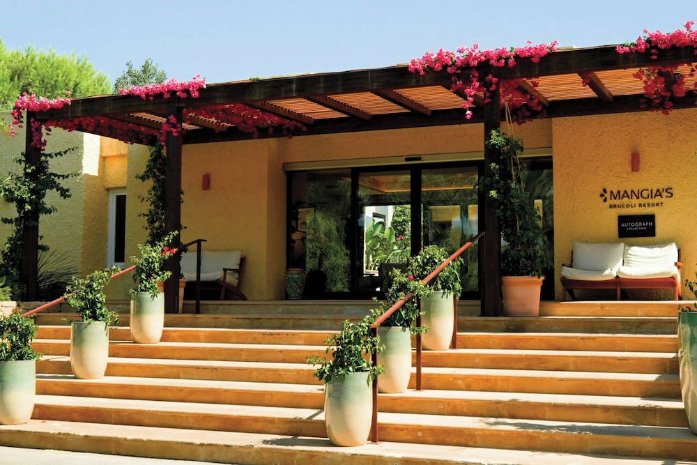 Mangia's Brucoli, Sicily, Autograph Collection — Hotel building in Augusta, Sicily