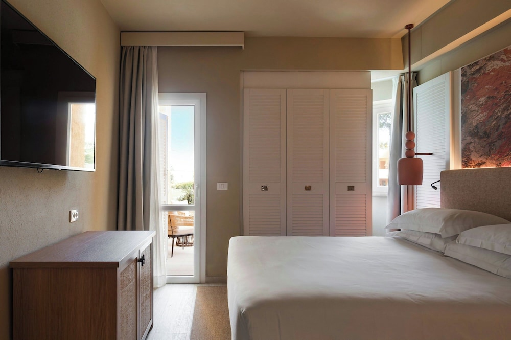 Mangia's Brucoli, Sicily, Autograph Collection — Hotel rooms in Augusta, Sicily