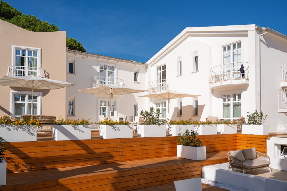 Felix Hotels - Hotel La Coluccia — Hotel building in Conca Verde, Sardinia
