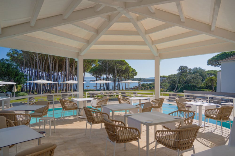 Felix Hotels - Hotel La Coluccia — Restaurant & bars in Conca Verde, Sardinia