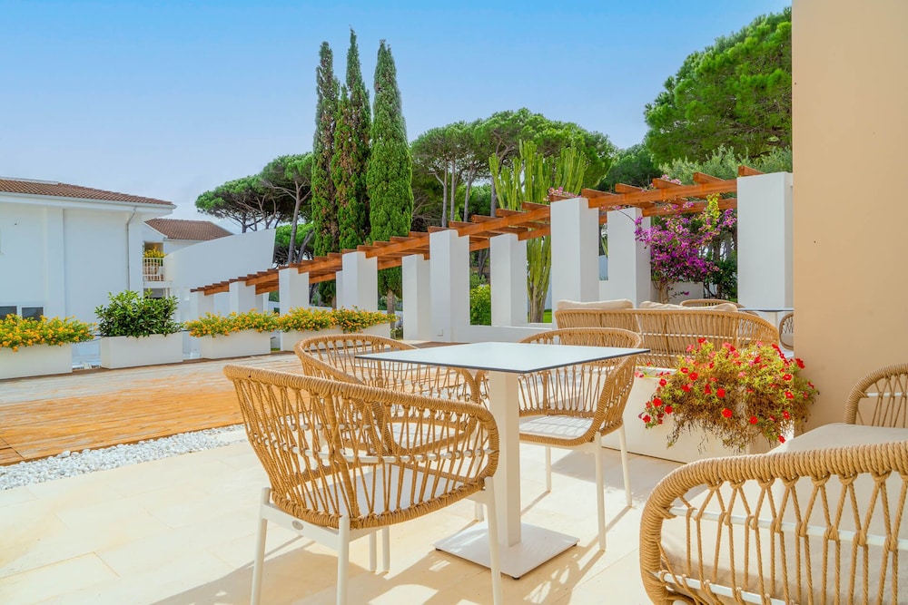 Felix Hotels - Hotel La Coluccia — Restaurant & bars in Conca Verde, Sardinia