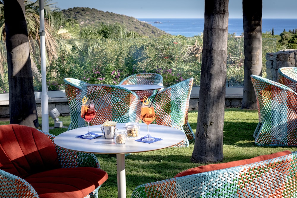 Cruccuris Resort Adults Only — Restaurant & bars in Villasimius, Sardinia