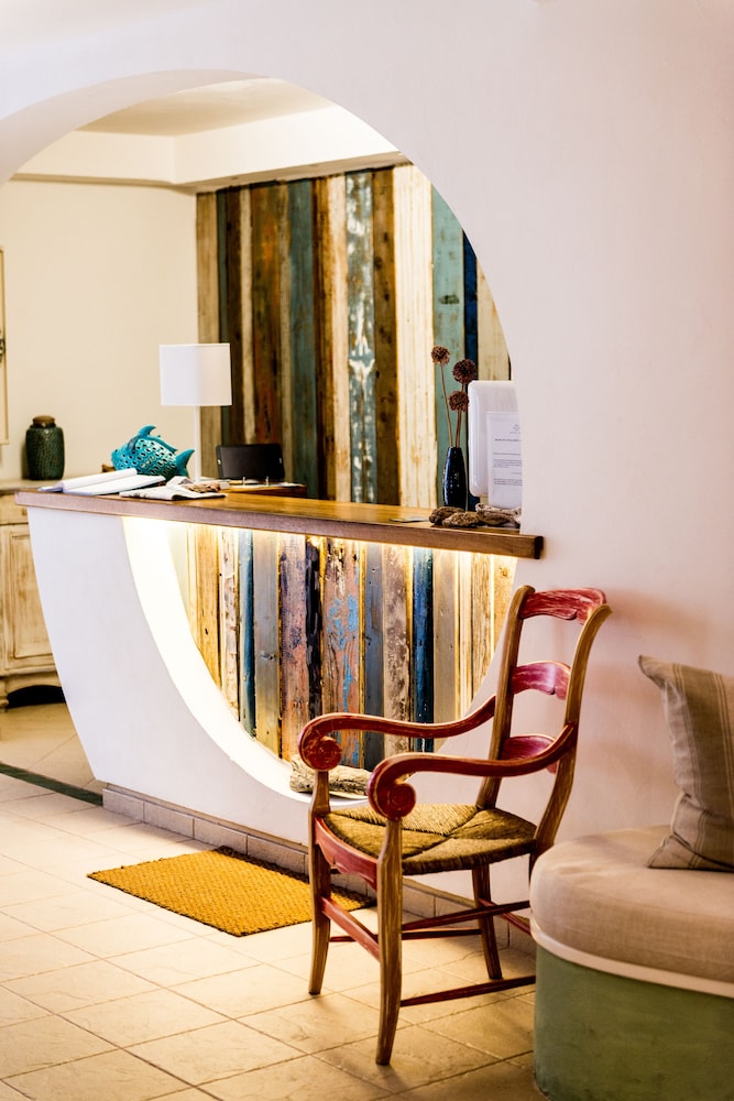 Dolce Vita Boutique Hotel — Hotel building in Arzachena, Sardinia