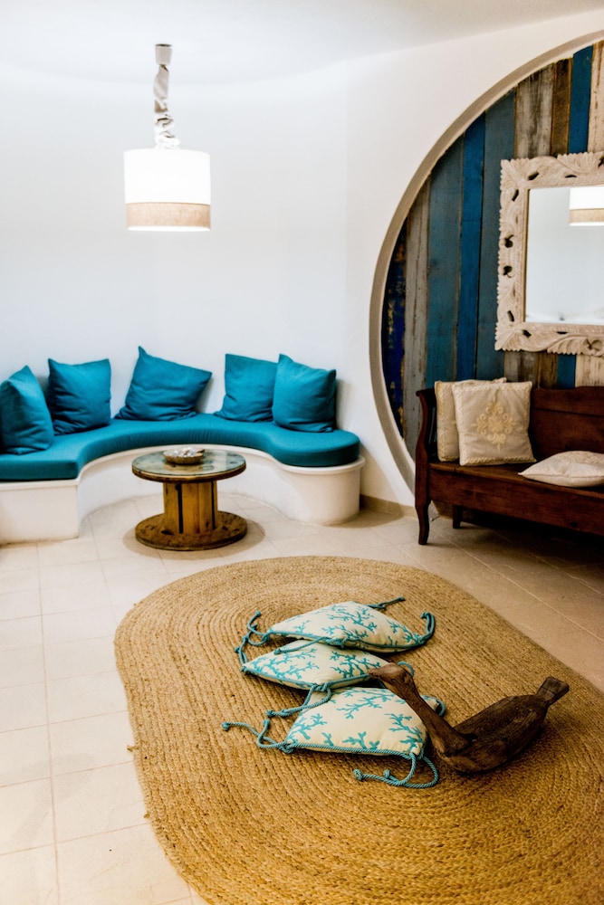 Dolce Vita Boutique Hotel — Hotel rooms in Arzachena, Sardinia