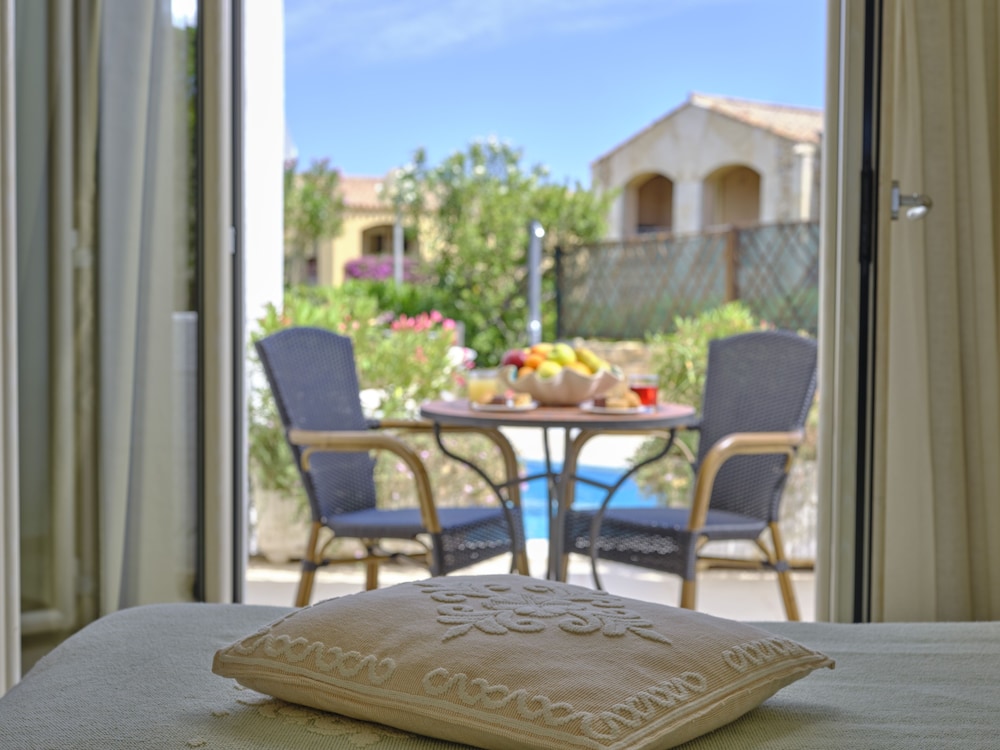 Dolce Vita Boutique Hotel — Hotel rooms in Arzachena, Sardinia