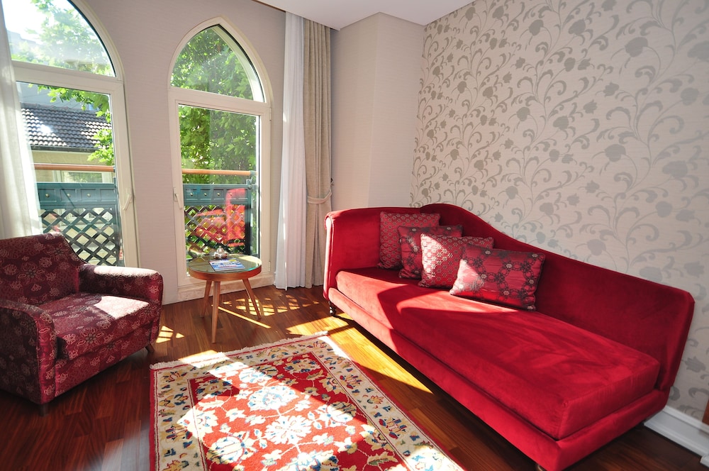 Neorion Hotel - Special Class — Hotel rooms in Istanbul, Istanbul