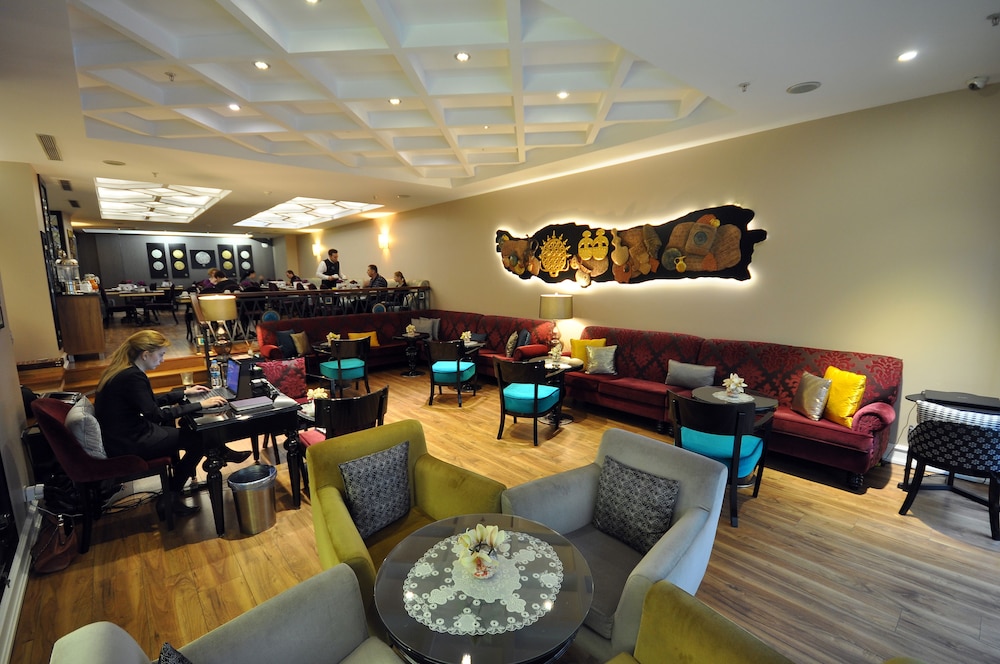 Neorion Hotel - Special Class — Restaurant & bars in Istanbul, Istanbul