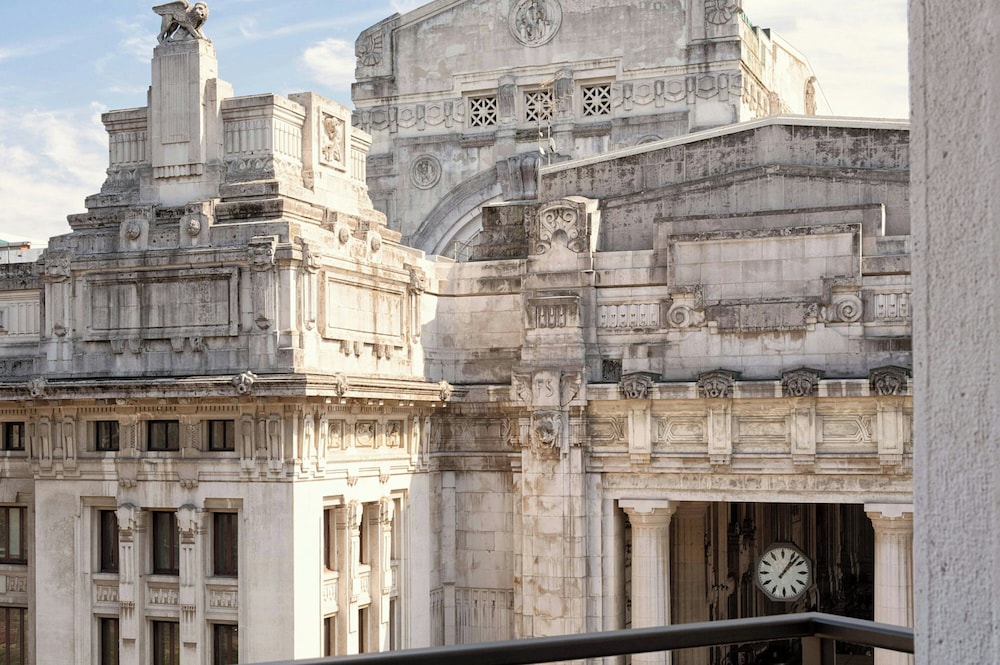 Excelsior Hotel Gallia, a Luxury Collection Hotel, Milan — Attractions in the area in Milan, Lombardy