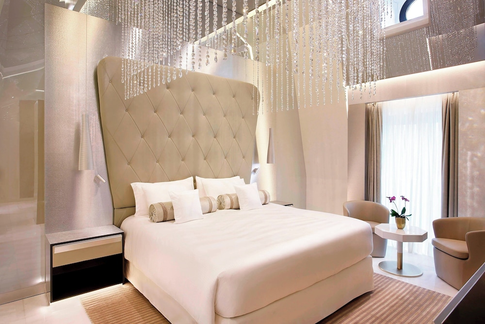 Excelsior Hotel Gallia, a Luxury Collection Hotel, Milan — Hotel rooms in Milan, Lombardy