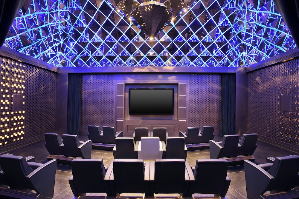 Excelsior Hotel Gallia, a Luxury Collection Hotel, Milan — Hotel building in Milan, Lombardy