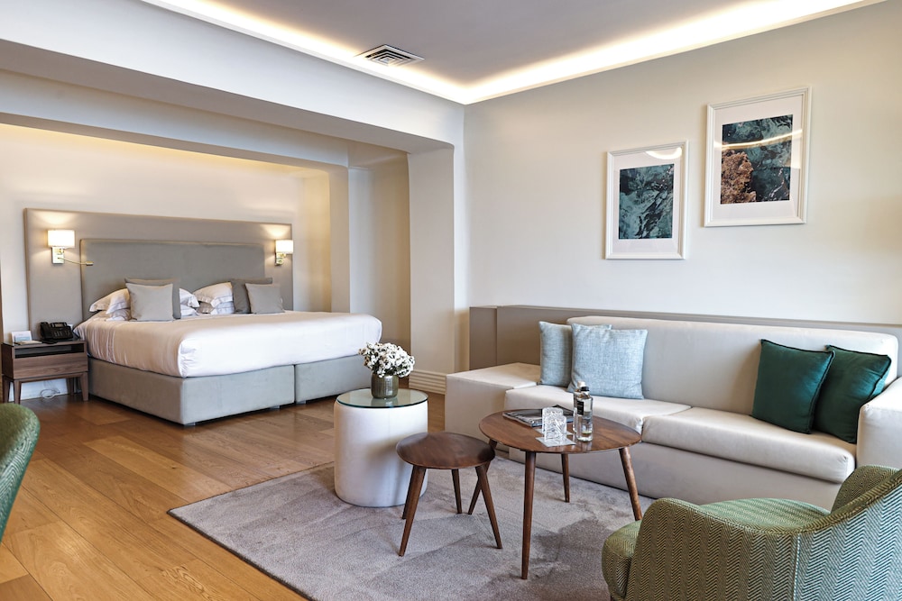 Atlantis Bay - The Leading Hotel of the World — Hotel rooms in Taormina, Sicily