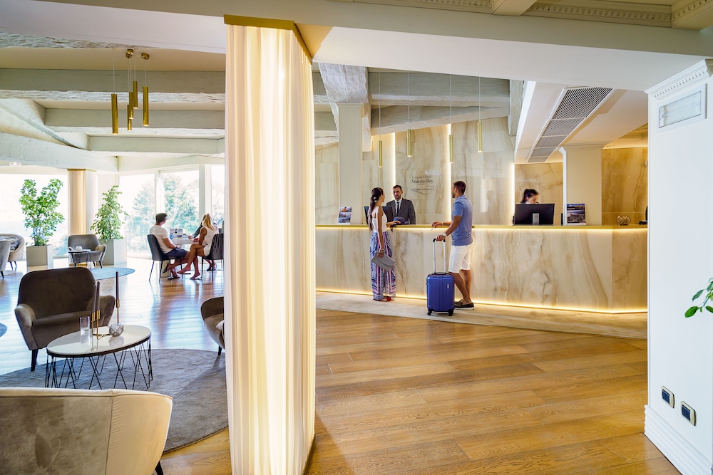 Atlantis Bay - The Leading Hotel of the World — Restaurant & bars in Taormina, Sicily