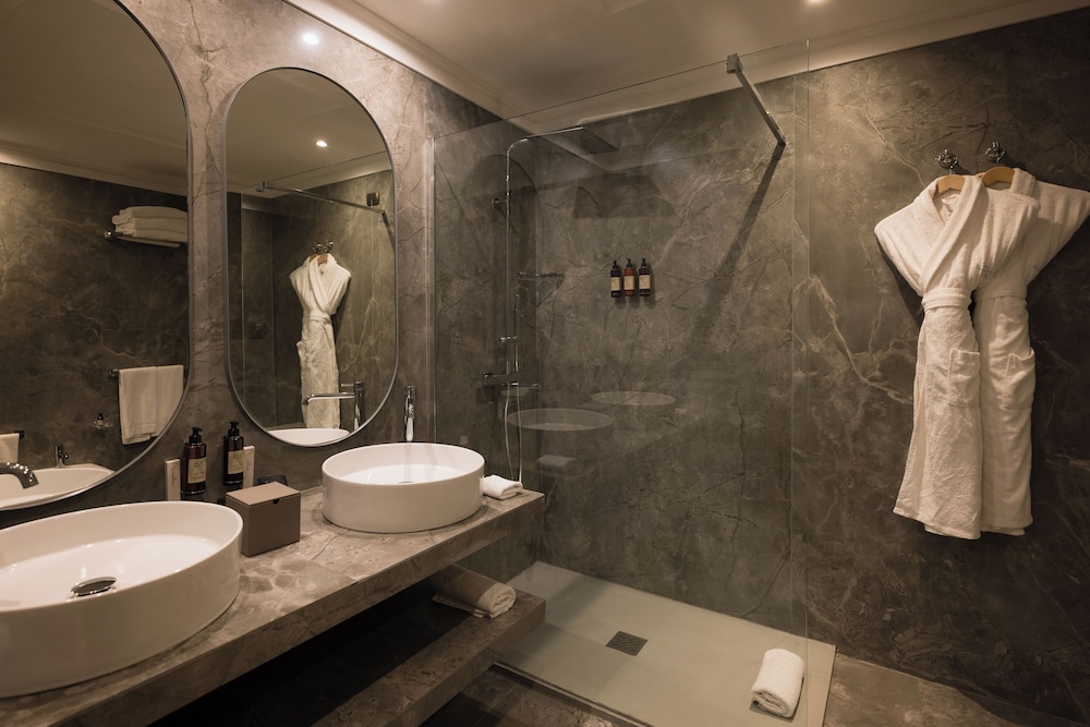Mazzarò Sea Palace - The Leading Hotels of the World — Hotel rooms in Taormina, Sicily