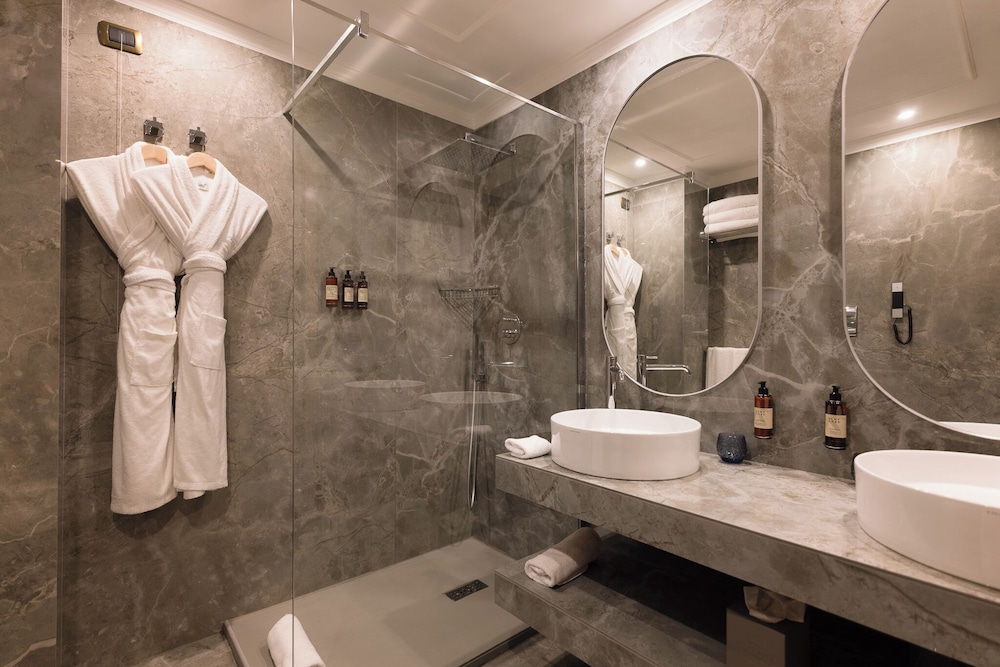 Mazzarò Sea Palace - The Leading Hotels of the World — Hotel rooms in Taormina, Sicily