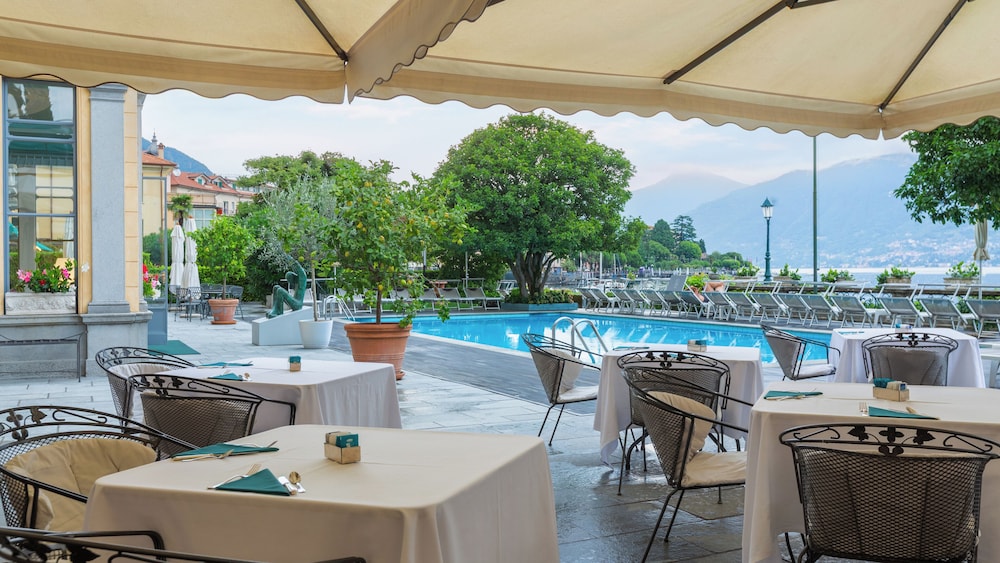 Grand Hotel Menaggio — Swimming pool in Menaggio, Lombardy