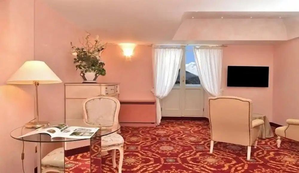 Grand Hotel Menaggio — Hotel rooms in Menaggio, Lombardy