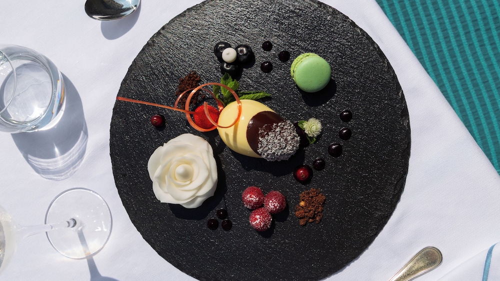 Grand Hotel Menaggio — Restaurant & bars in Menaggio, Lombardy