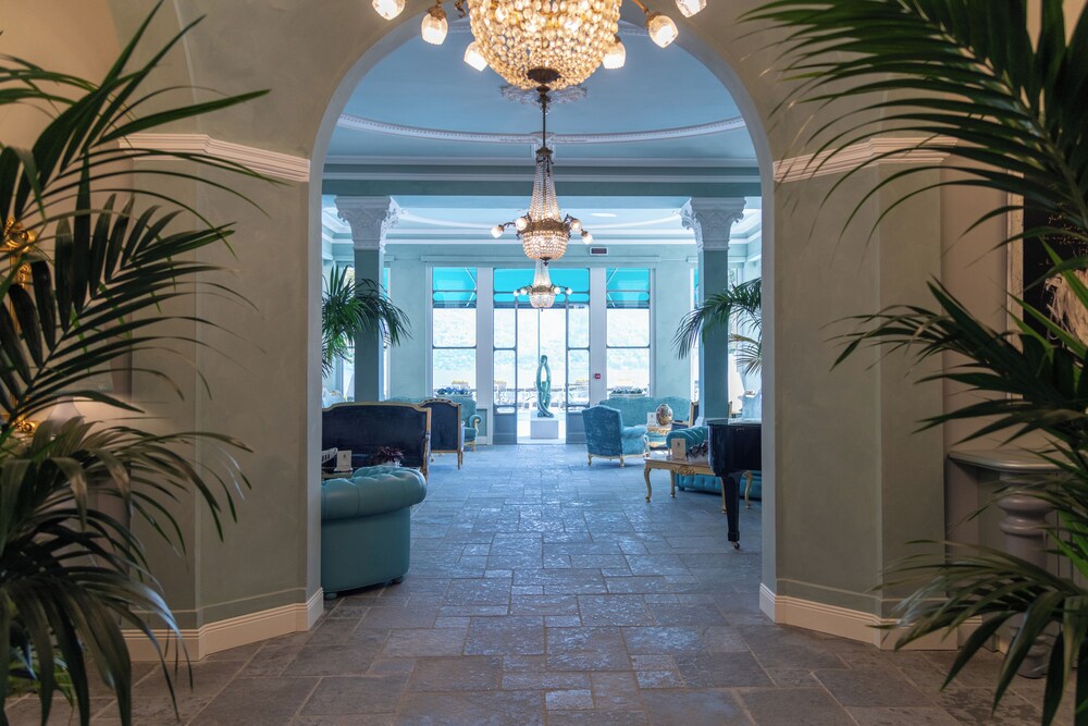 Grand Hotel Menaggio — Hotel building in Menaggio, Lombardy