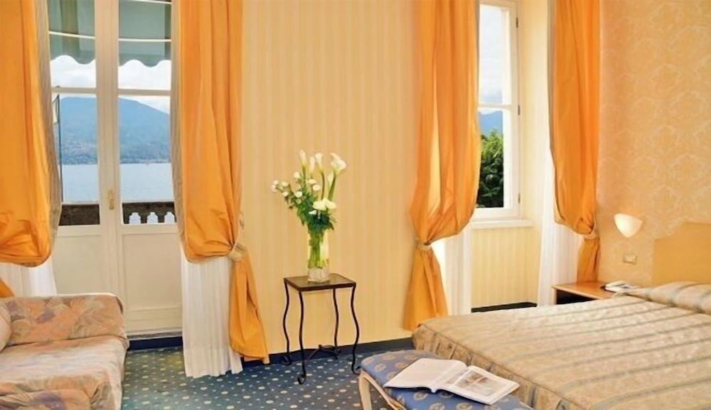 Grand Hotel Menaggio — Hotel rooms in Menaggio, Lombardy