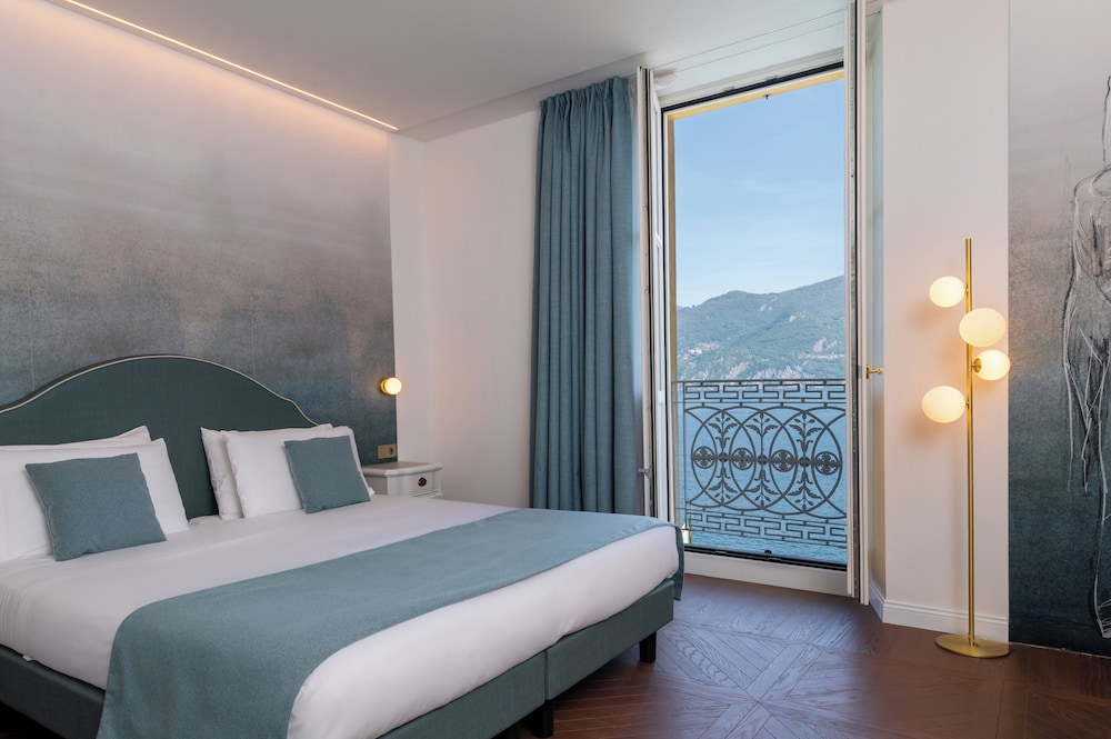 Grand Hotel Menaggio — Hotel rooms in Menaggio, Lombardy